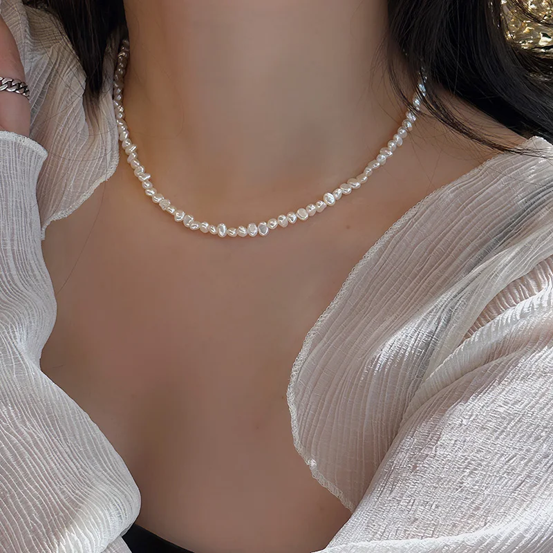 Colares de Pérolas Barrocas de - Pearl Trim Chain avaliação e preço